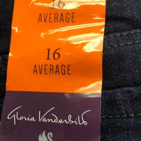 Gloria Vanderbilt® Amanda Classic Fit Tapered Leg - Picture 5 of 6